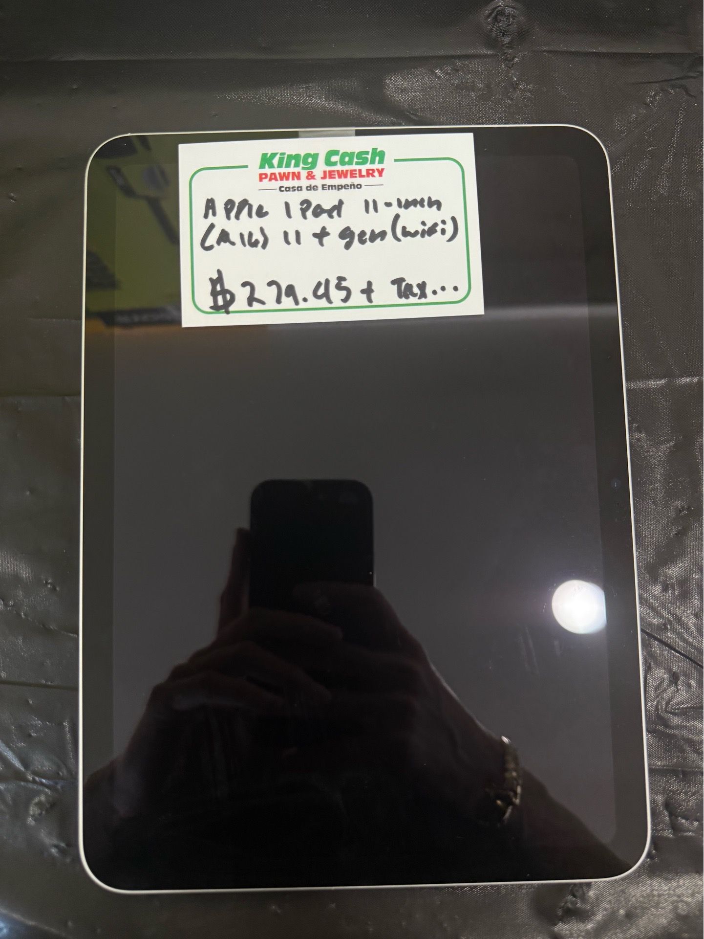 Apple iPad (A16)