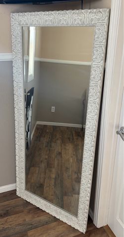 Long Mirror