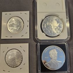 LOT OF WORLD SILVER COINS 