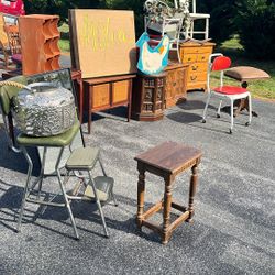 10/each: Side Tables, Stools Etc 