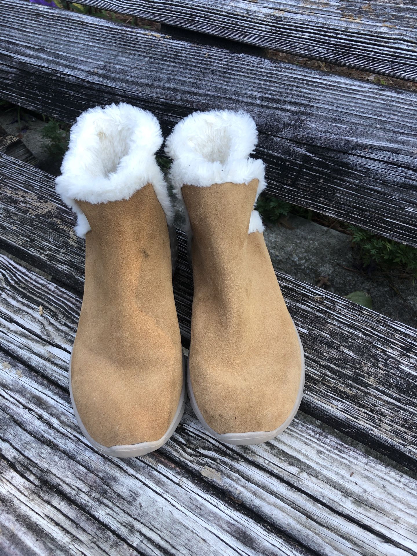 Skechers On The Go Gogamat Chestnut Boots Womens Size 9-1/2 - Compare @$40