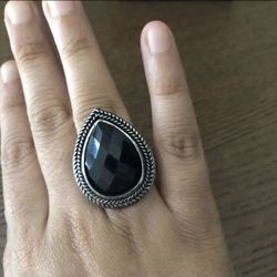 Antique Silver Drop Shaped Black Stone Ring 