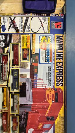 Lifelike Trains Mainline Express electric train set
