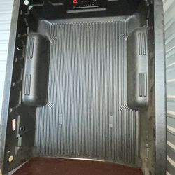 Rugged Liner NK6OR01 Over Rail Truck Bed & Tailgate Liner 