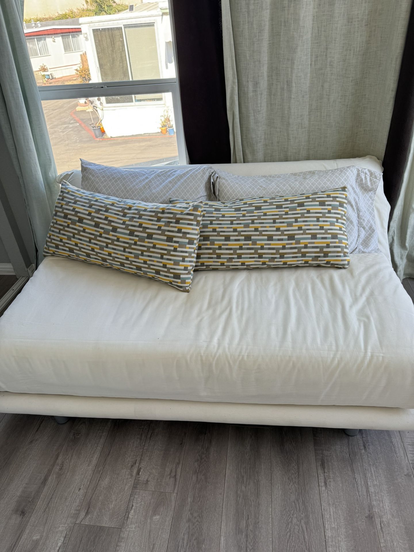 Ligne Roset Multy Queen Futon/bed