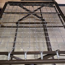 Metal Trundle Base