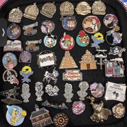 Disney Tiny Kingdom Pin Lot