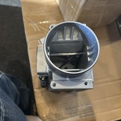 Mass Air Flow Sensor Meter 22(contact info removed)0 For 1(contact info removed) Toyota Pickup 4Runner 2.4L