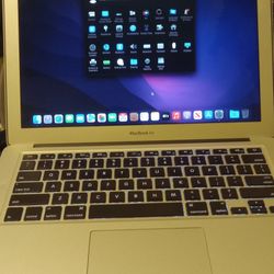 Macbook Air 13 inch 2017