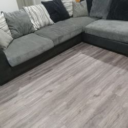 L Shaped Sectional 