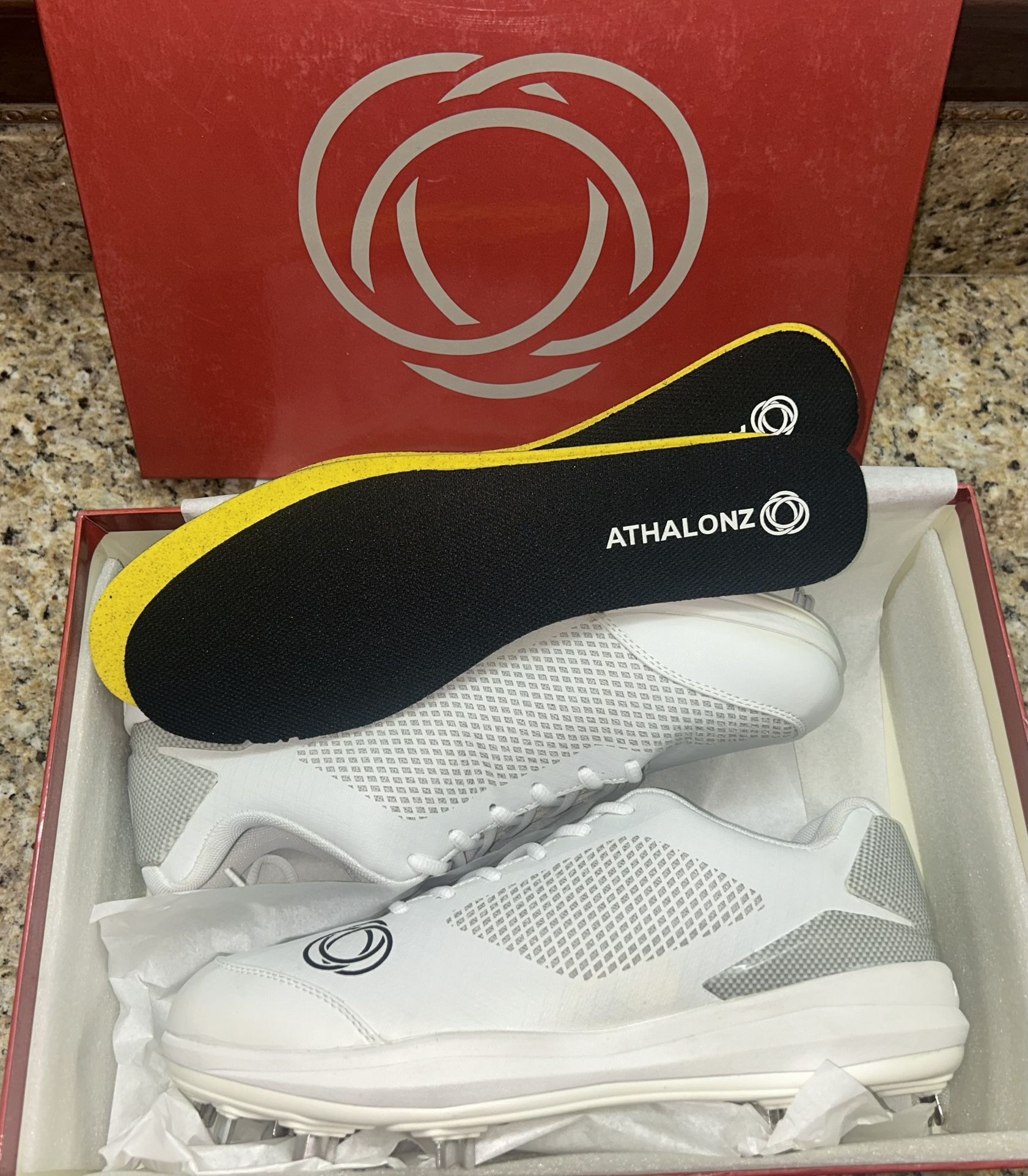 Men’s Baseball Cleats Size 11.5