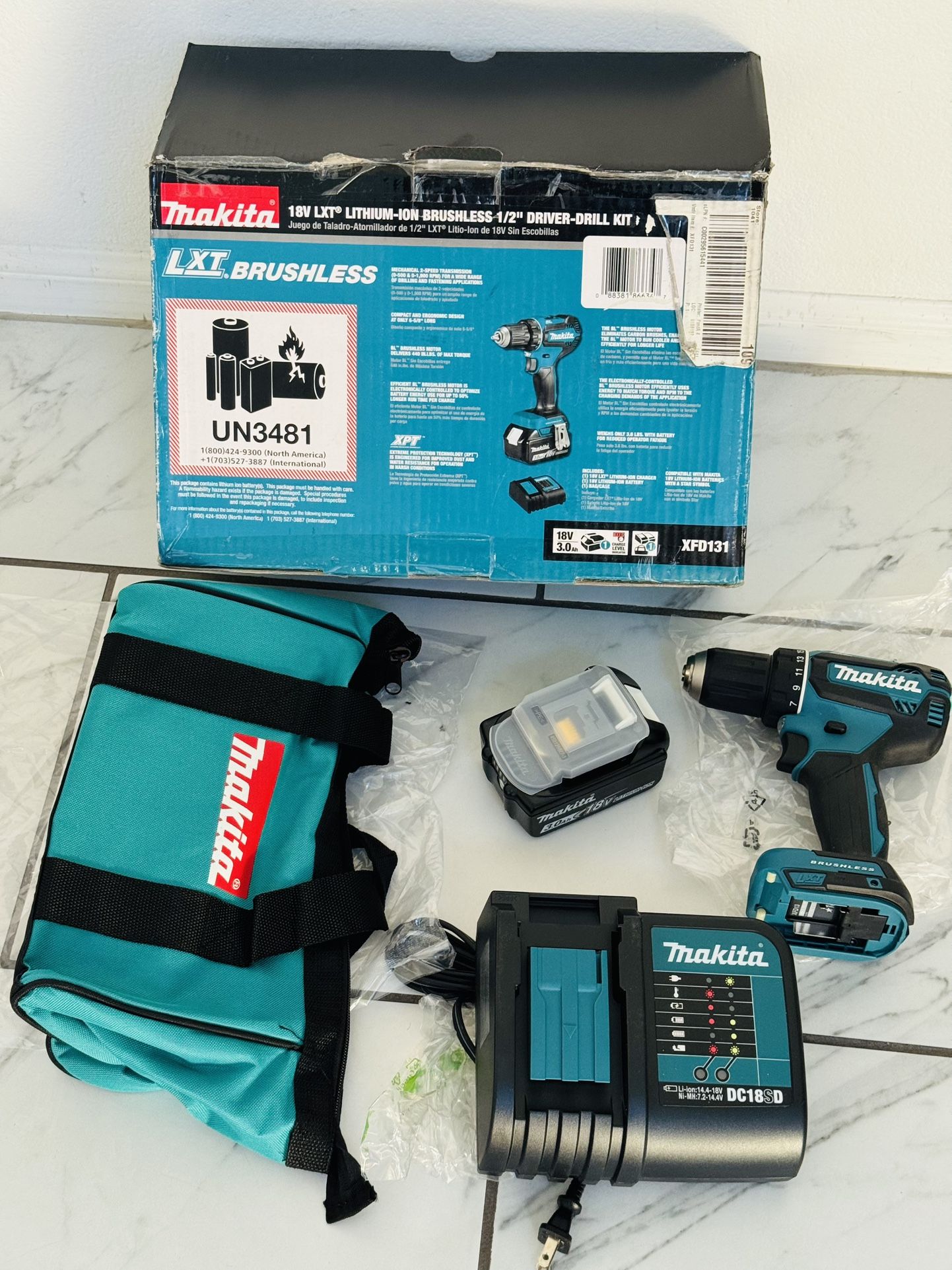 Makita 18v LXT Lithium Ion Brushless 1/2” Driver Drill Kit
