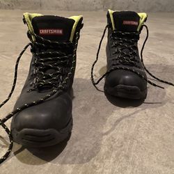 Boys Size 4 Work Boots 