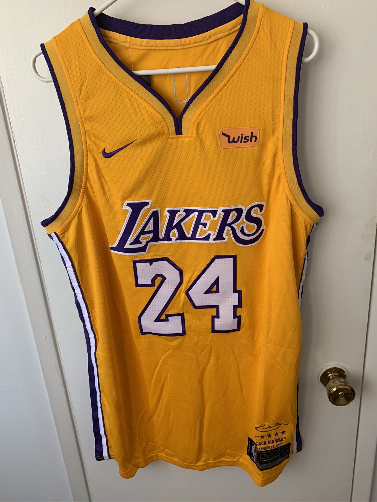 Kobe Bryant #24 yellow Los Angeles Lakers retirement jersey