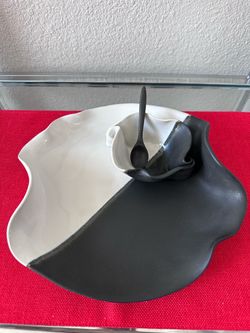 Hilborn Pottery Design Studio Ceramic Chip & Dip Set - Black & White