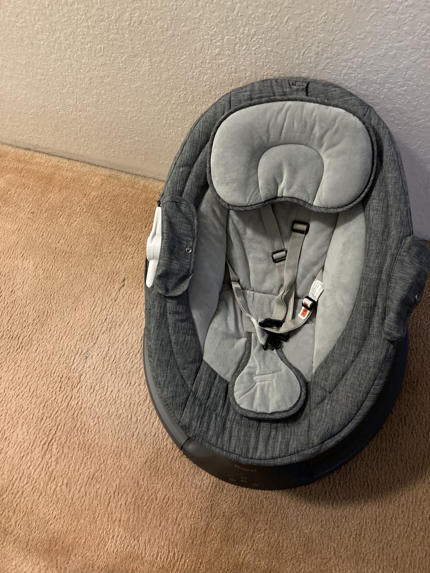 Bluetooth Infant Swing