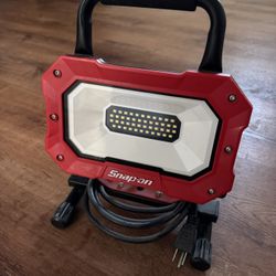 Snap On Work Light LED 2000 Lumens
