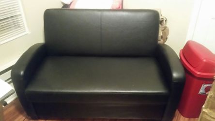 Faux leather sleeper/loveseat/let-out bed