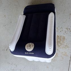 Bleu Whisk Airplane or car bed
