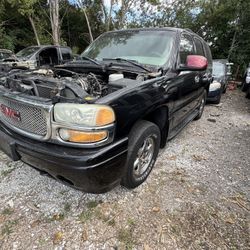 ♻️For Parts 2003 GMC Yukon Denali Parting Out 