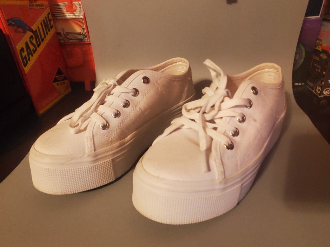 Steve Madden Mayra Women's Canvas Platform Sneakers Shoes Low Top