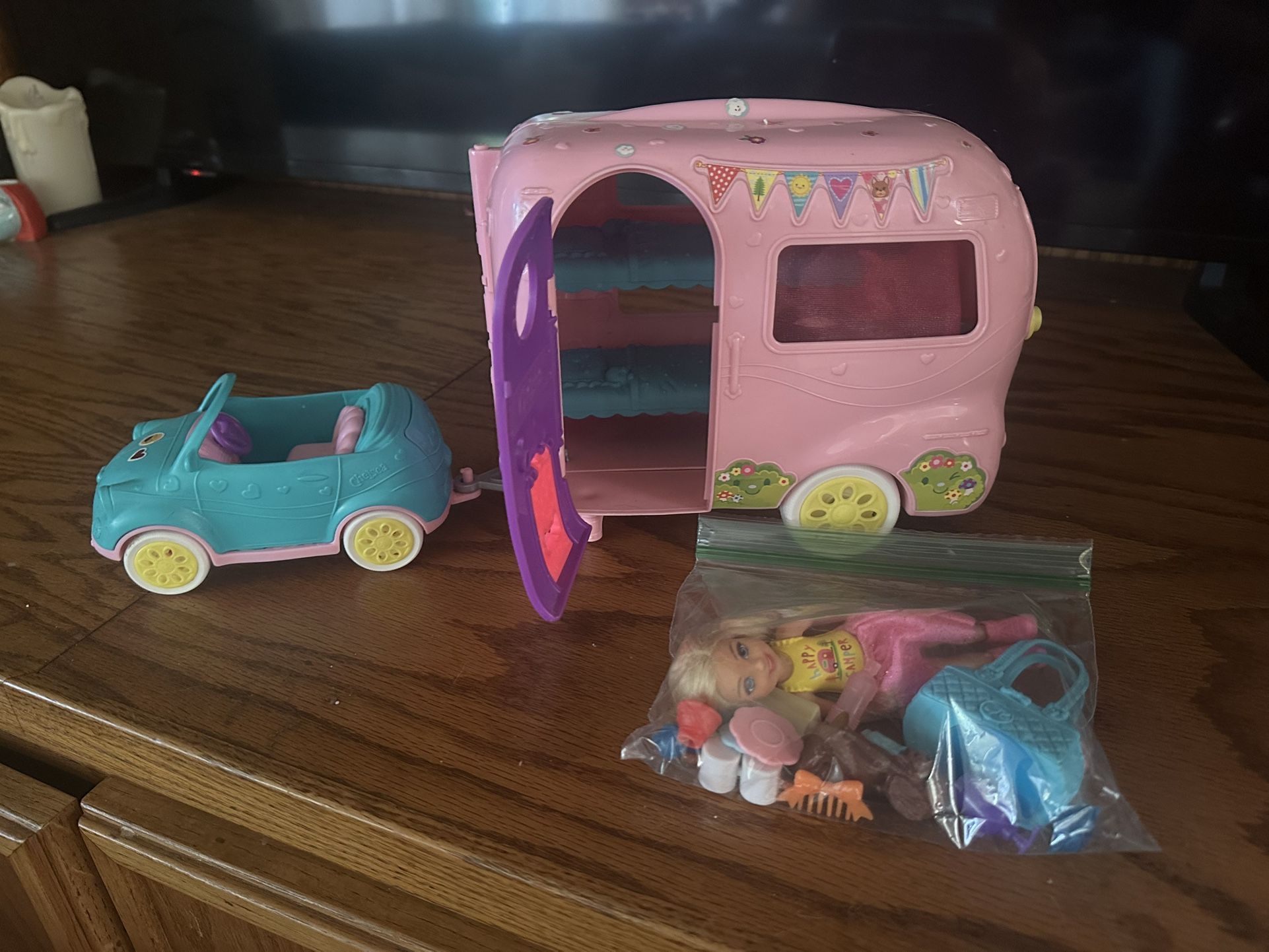 Chelsea Mini Car And Camper