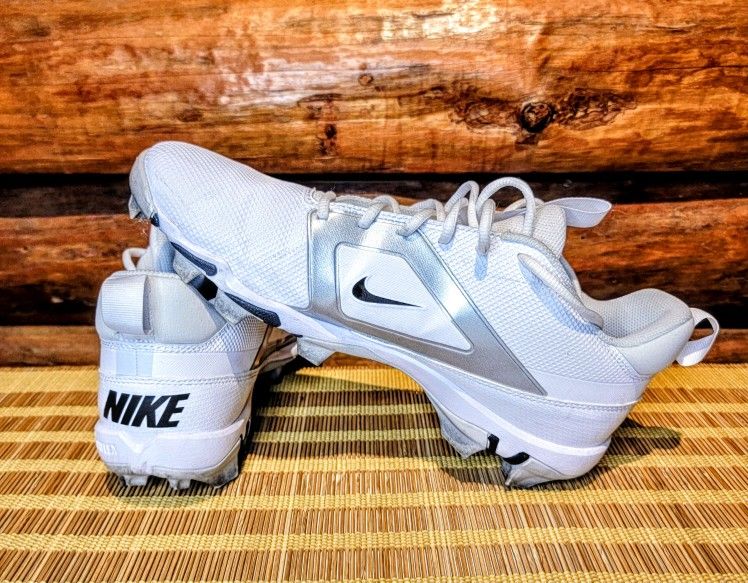 Nike Alpha Menace 4 Shark Football Cleats