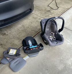UPPABABY CAR SEAT with Base