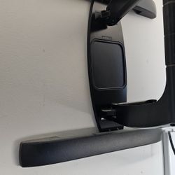 Articulating TV Wall Mount