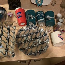 Eagles Phillies Cups Plus Wine Glasses 