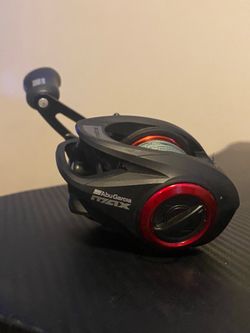 Abu Garcia Black Max X Low Profile Baitcaster