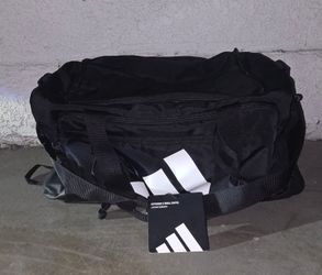 Adidas Defender 5 Small Duffel Bag Black NWT