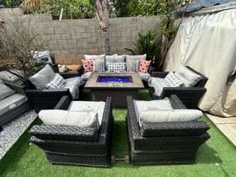 Patio furniture set outdoor new in the box