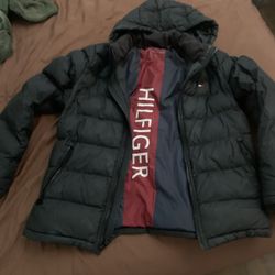 tommy hilfiger puffer jacket