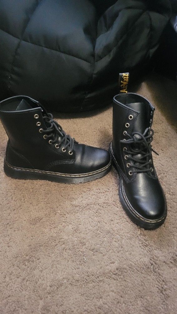 Dr Martens 