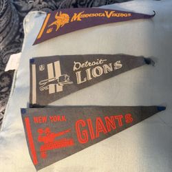 Six Vintage NFL mini pennants 