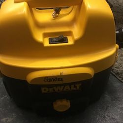 Dewalt Vacuum
