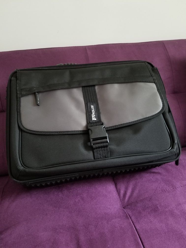 Laptop Bag. Never used!