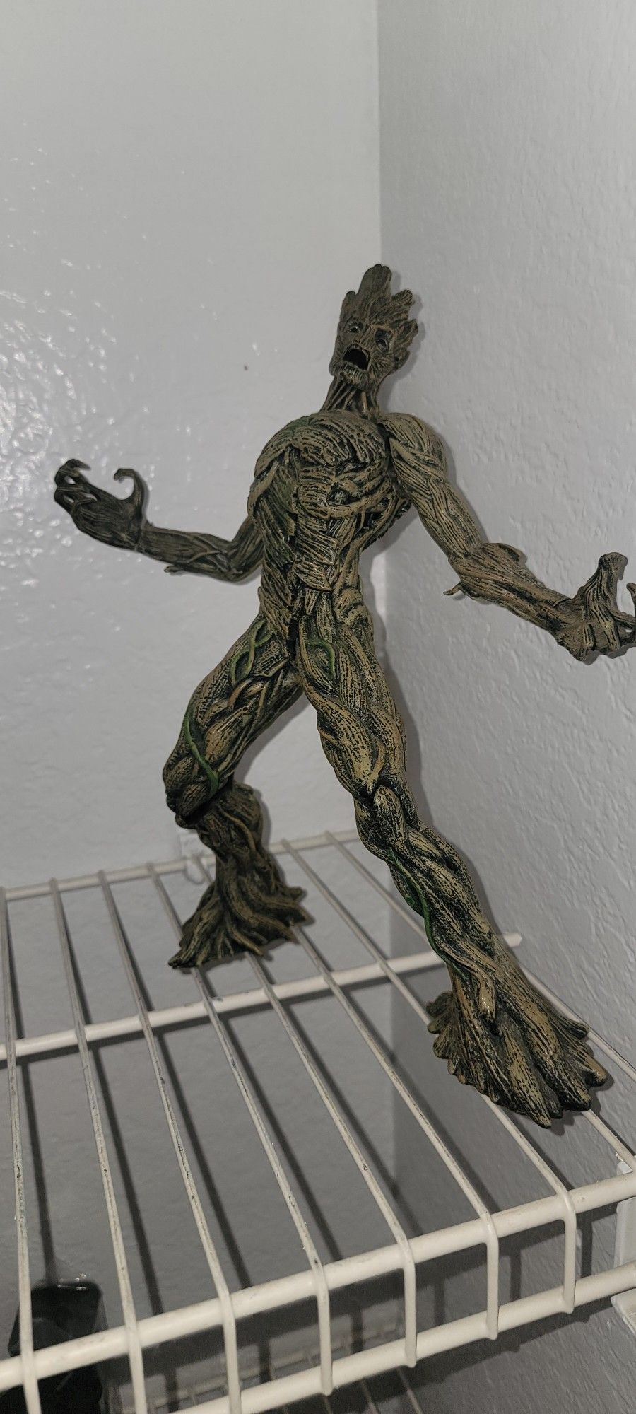 Dragon Models Guardians of The Galaxy - Groot Action Hero Vignette (1/9 )