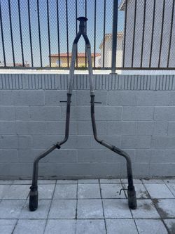 Infinity G37 Exhaust Pipe
