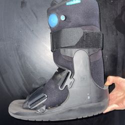 Left Walker Boot
