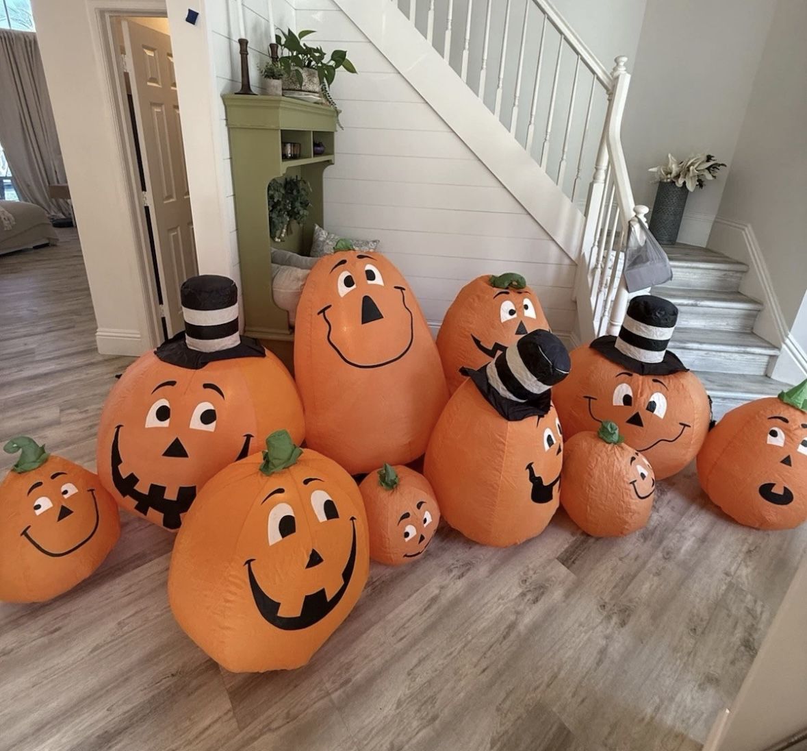 10 FT Inflatable Halloween Pumpkin Patch Jack O Lantern Family Outdoor Gemmy