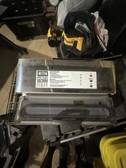 Weston Pro 2300 stainless steel vacuum sealer
