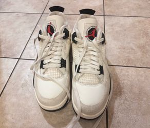 Jordan 4’s retro flight clubs Name your price negotiable