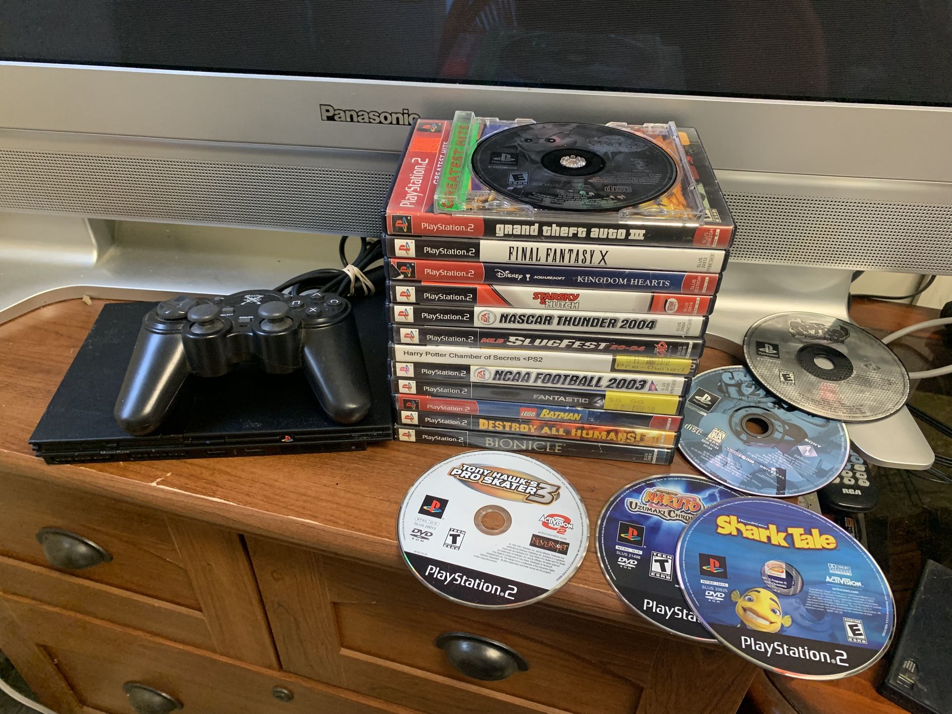 PlayStation 2 Slim W Controller Only & Games