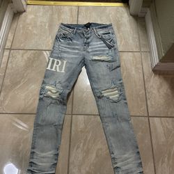 Amiri Jeans Size 33 Brand New