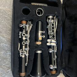 Yamaha Clarinet 