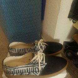 Brand New Panafrica Sneakers 