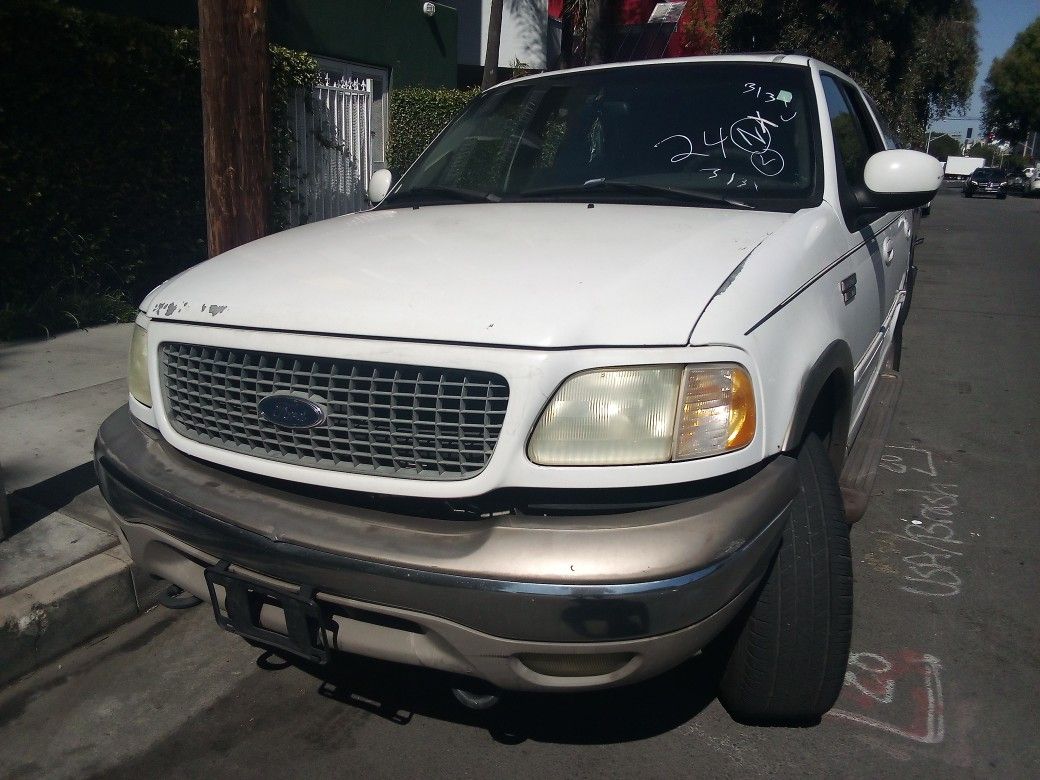 2002 Ford Expedition