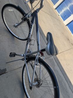 Raleigh C40 Hybrid Bike